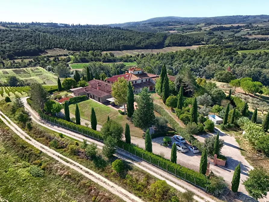 Immagine 8 di Casa colonica in vendita  a Gambassi Terme