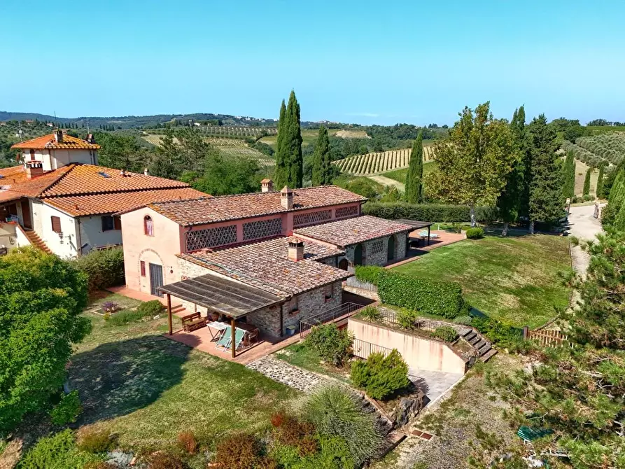 Immagine 7 di Casa colonica in vendita  a Gambassi Terme