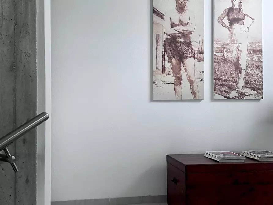 Immagine 17 di Villa in vendita  a Carrara