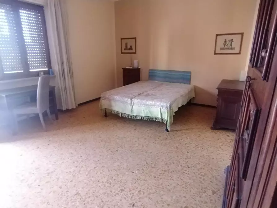 Immagine 14 di Appartamento in vendita  a Carrara