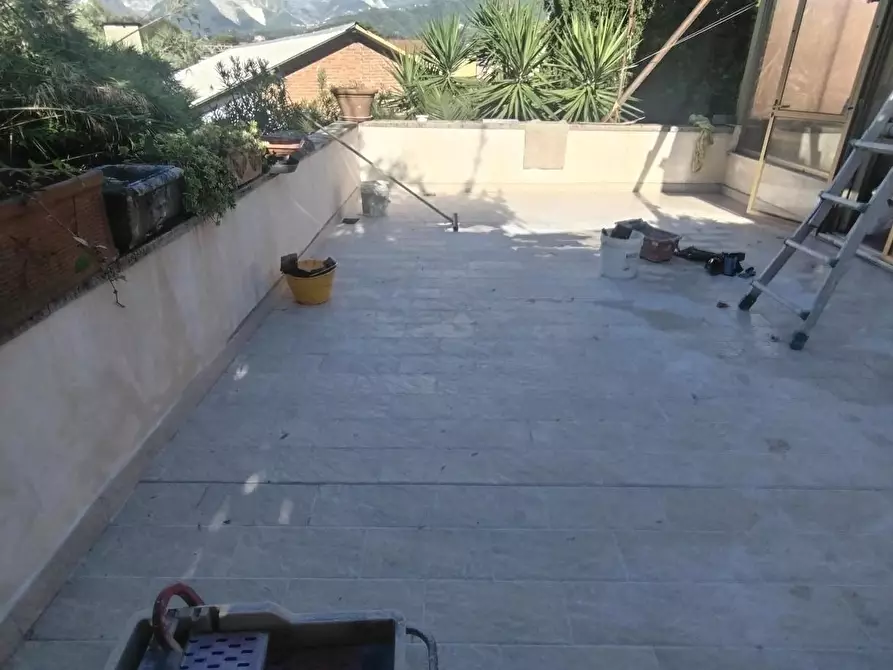 Immagine 3 di Appartamento in vendita  a Carrara