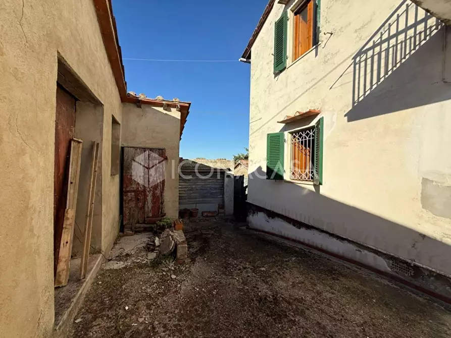 Immagine 31 di Terratetto in vendita  a Montopoli In Val D'arno