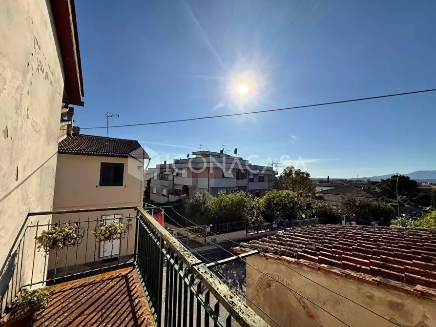 Immagine 35 di Terratetto in vendita  a Montopoli In Val D'arno