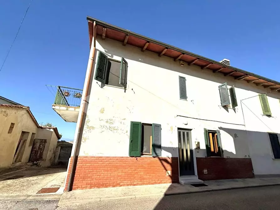 Immagine 29 di Terratetto in vendita  a Montopoli In Val D'arno