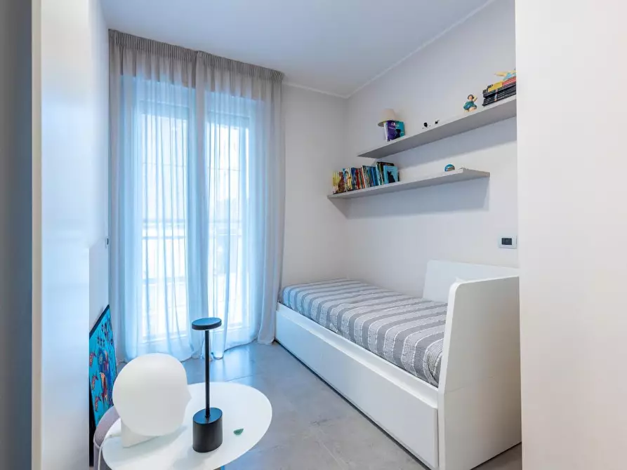 Immagine 15 di Appartamento in vendita  a Viareggio