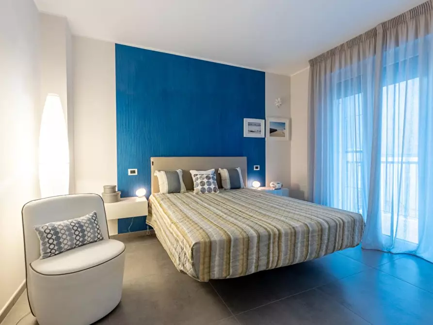 Immagine 10 di Appartamento in vendita  a Viareggio