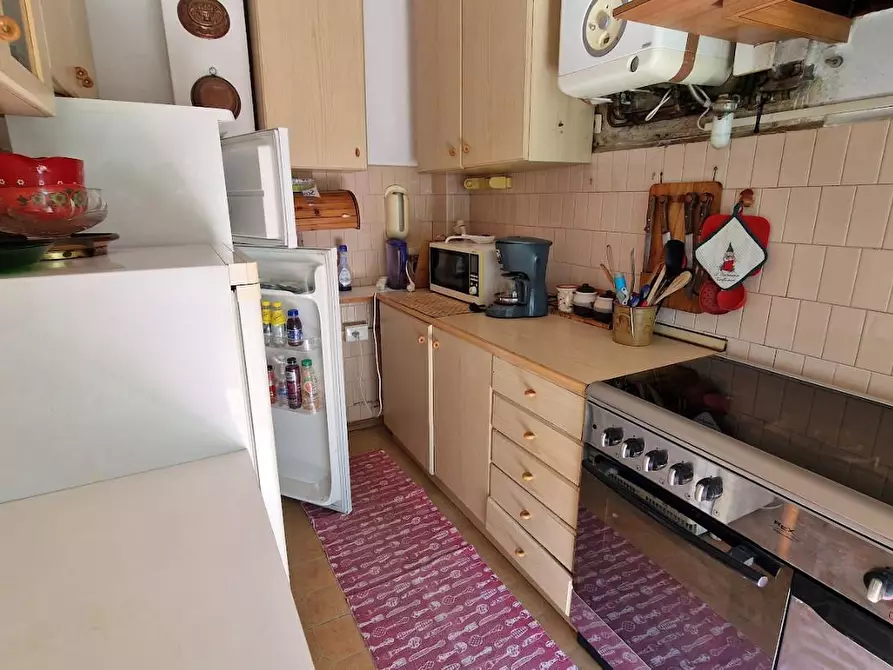 Immagine 8 di Appartamento in vendita  a Massa