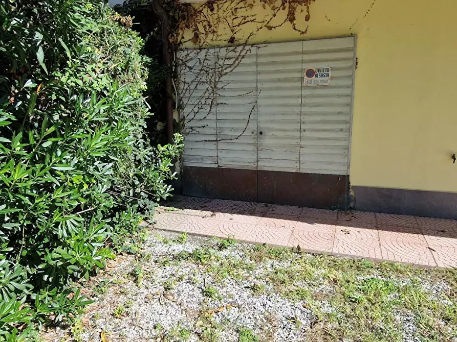 Immagine 29 di Appartamento in vendita  a Massa