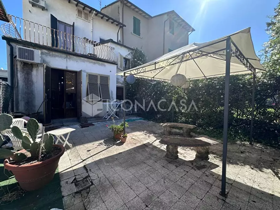 Immagine 59 di Terratetto in vendita  a San Miniato