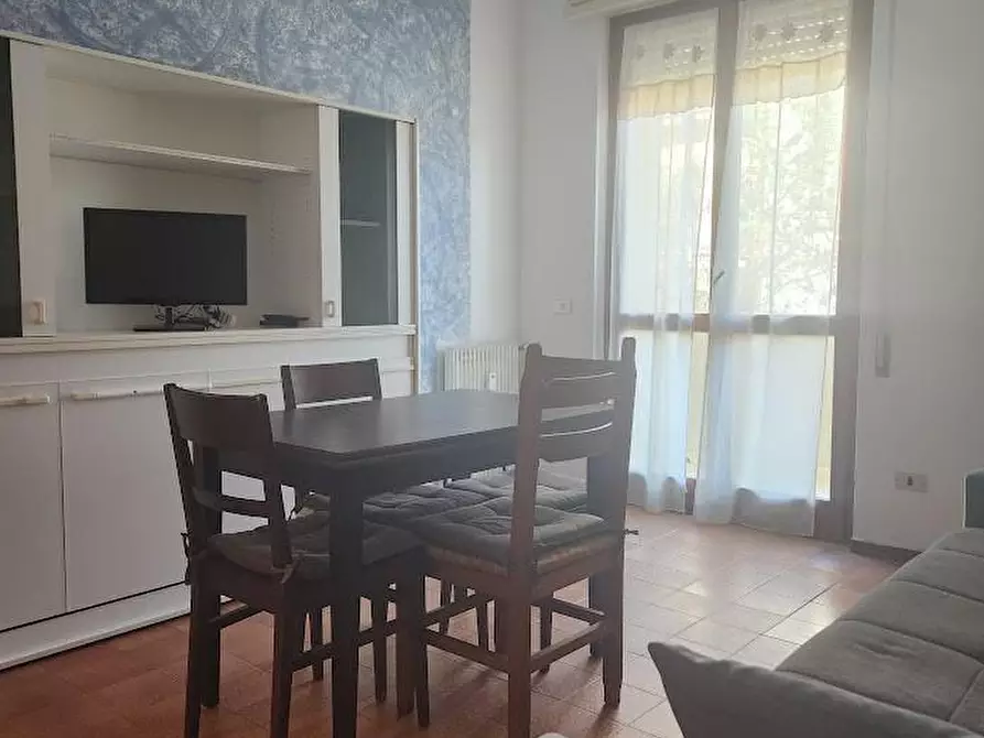 Immagine 1 di Appartamento in vendita  a Carrara