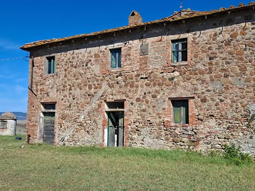Immagine 5 di Casa colonica in vendita  a Lajatico