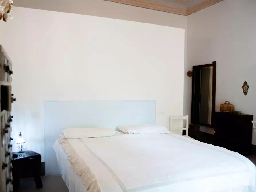 Immagine 26 di Appartamento in vendita  a Livorno