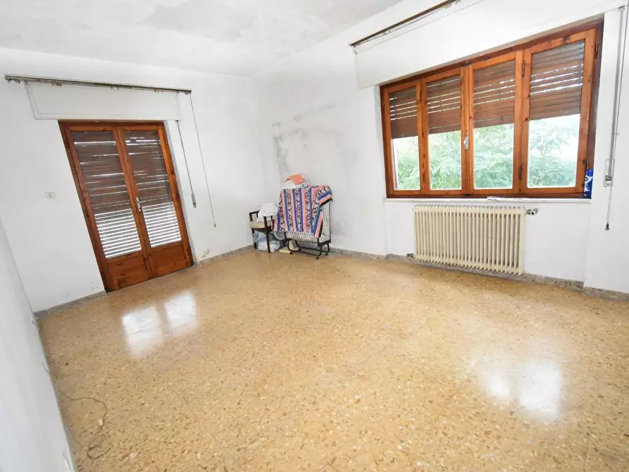 Immagine 35 di Appartamento in vendita  a Pisa