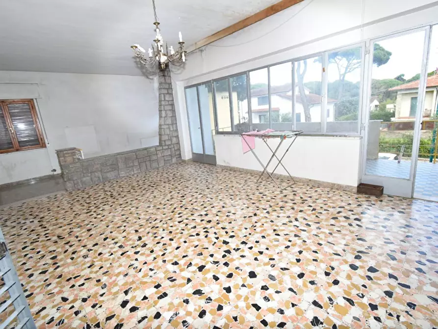 Immagine 1 di Appartamento in vendita  a Pisa