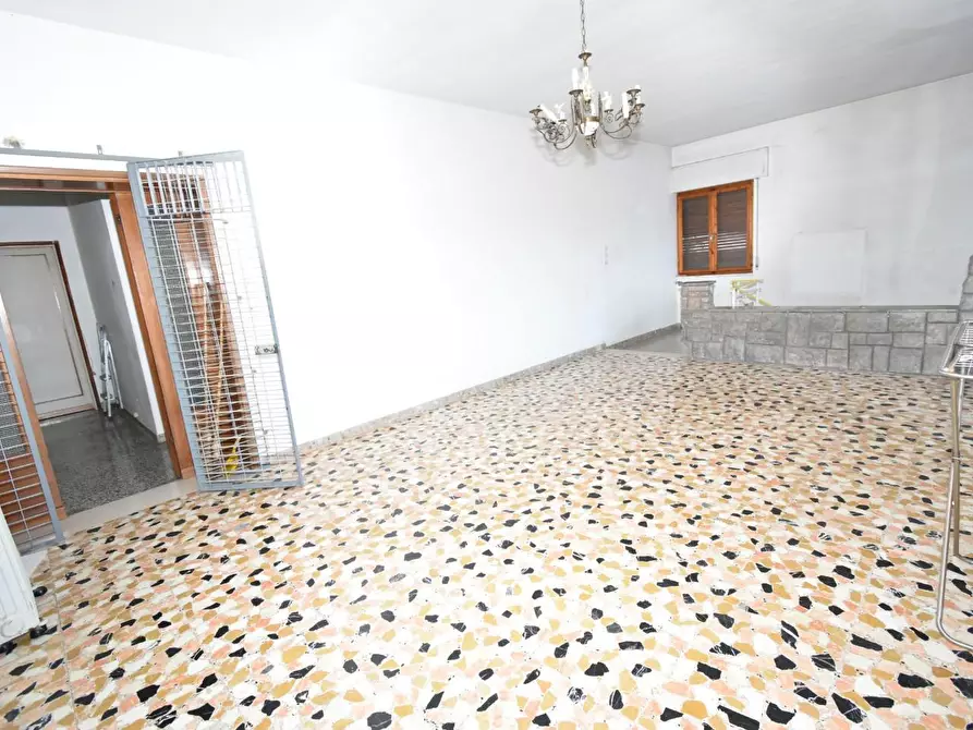 Immagine 3 di Appartamento in vendita  a Pisa