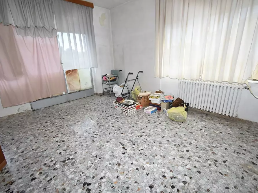 Immagine 10 di Appartamento in vendita  a Pisa