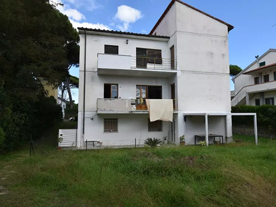 Immagine 45 di Appartamento in vendita  a Pisa