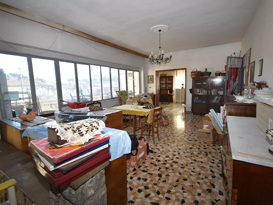 Immagine 11 di Appartamento in vendita  a Pisa