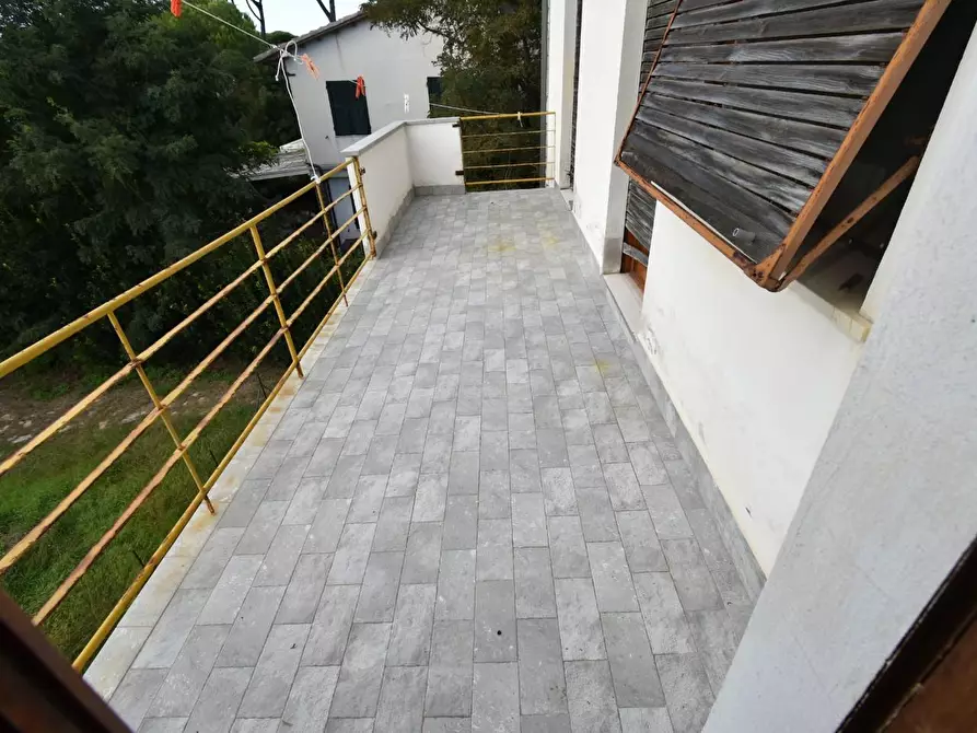 Immagine 46 di Appartamento in vendita  a Pisa