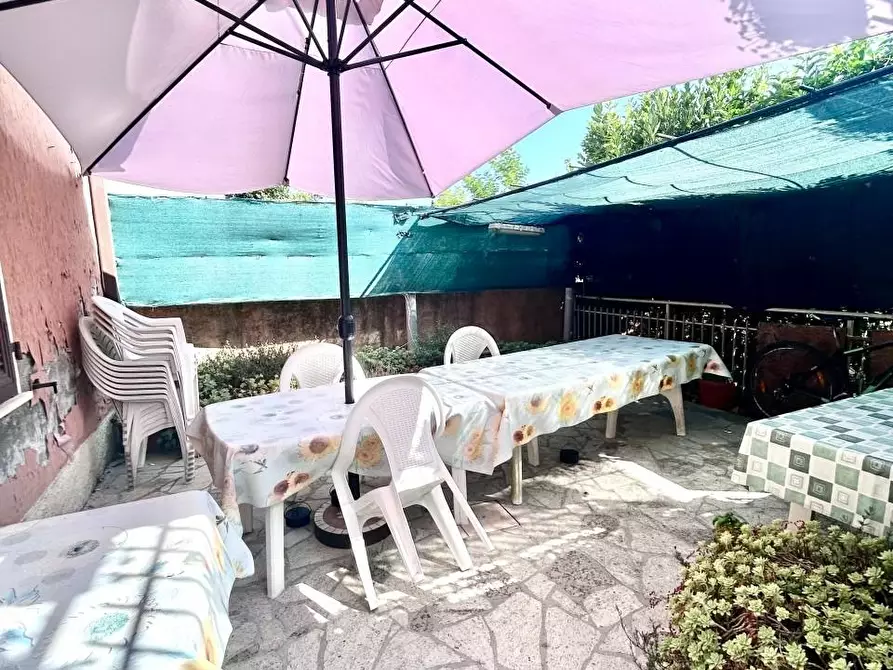 Immagine 1 di Casa indipendente in vendita  a Castelnuovo Magra