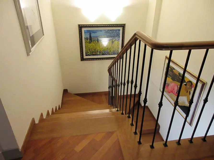 Immagine 8 di Villetta a schiera in vendita  a Empoli