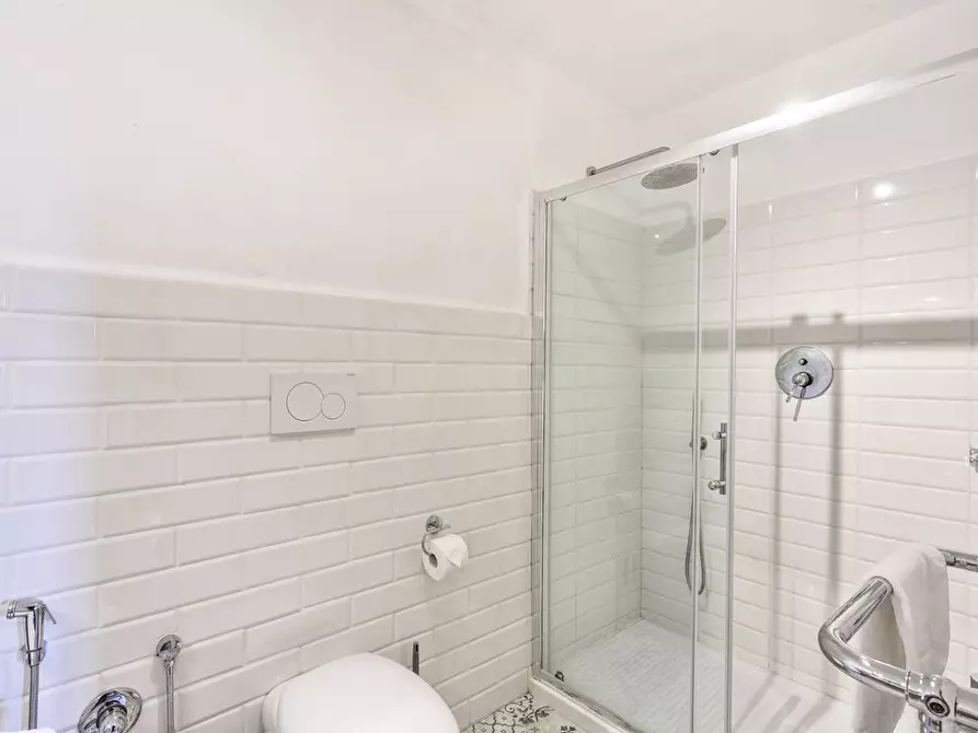 Immagine 22 di Casa colonica in vendita  a Certaldo