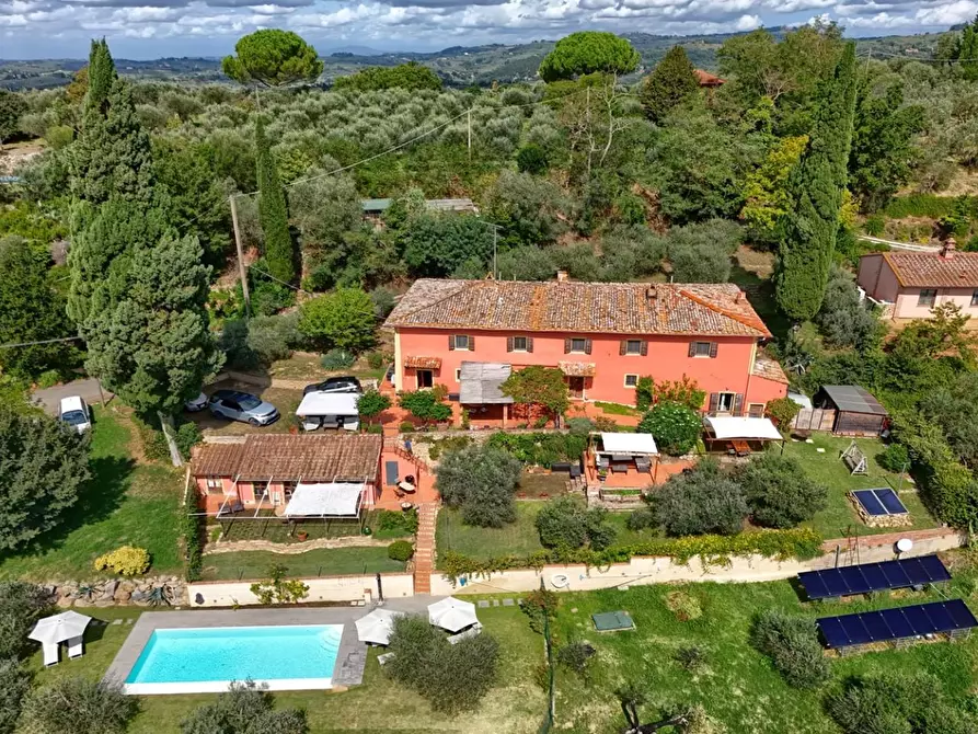 Immagine 2 di Casa colonica in vendita  a Certaldo