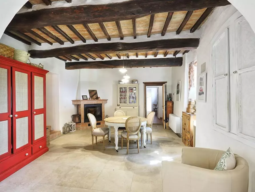 Immagine 15 di Casa colonica in vendita  a Certaldo