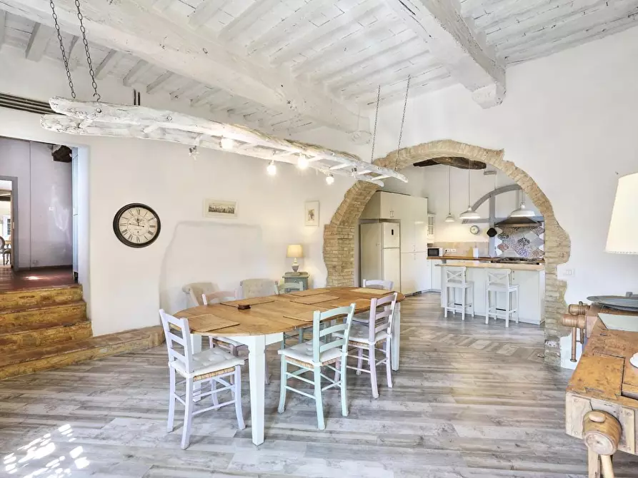 Immagine 9 di Casa colonica in vendita  a Certaldo