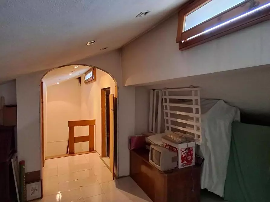 Immagine 18 di Appartamento in vendita  a Vinci