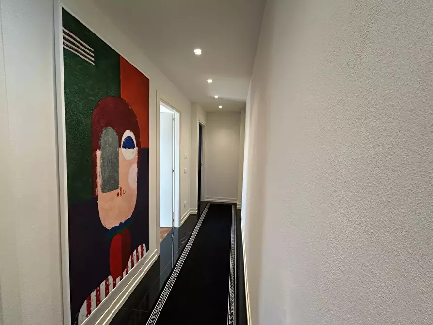 Immagine 13 di Appartamento in vendita  a Empoli