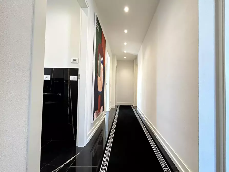 Immagine 7 di Appartamento in vendita  a Empoli