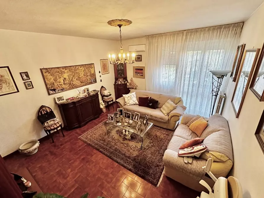 Immagine 3 di Appartamento in vendita  a Pisa