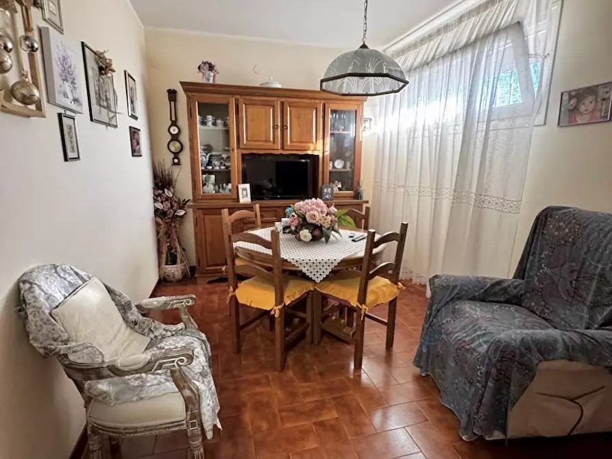 Immagine 11 di Appartamento in vendita  a Pisa