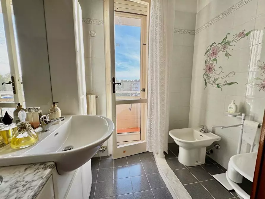 Immagine 33 di Appartamento in vendita  a Pisa