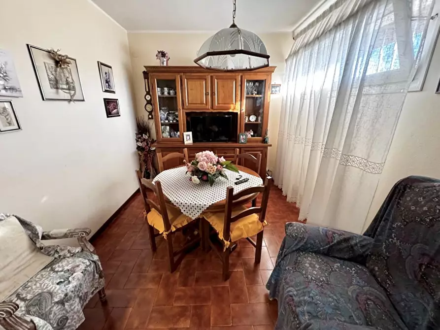 Immagine 10 di Appartamento in vendita  a Pisa