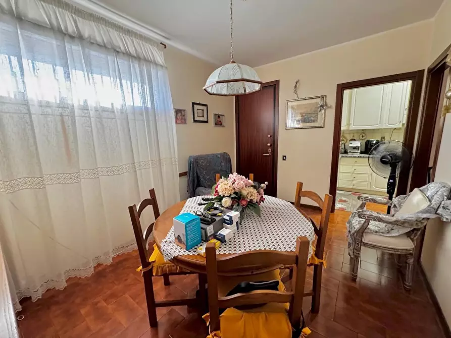 Immagine 13 di Appartamento in vendita  a Pisa