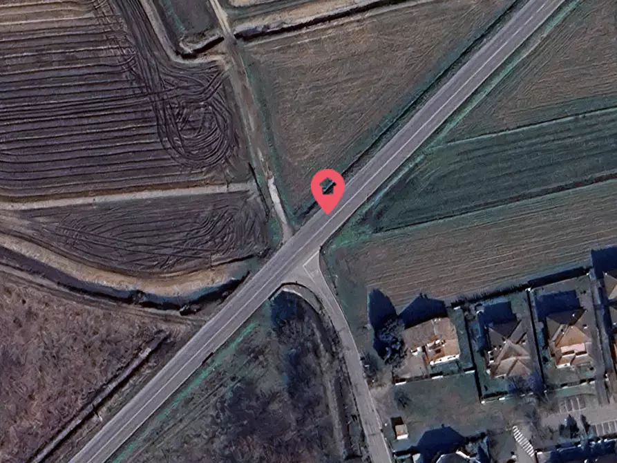 Immagine 1 di Terreno residenziale in vendita  a Sannazzaro De' Burgondi