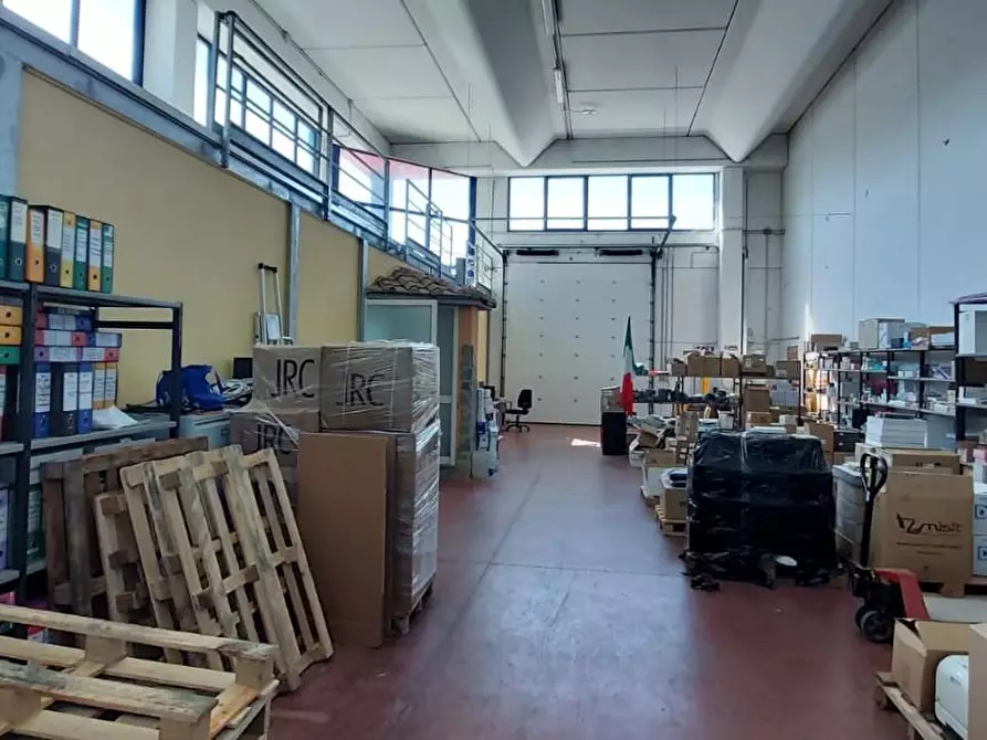 Immagine 5 di Attività artigianale in vendita  a Montelupo Fiorentino