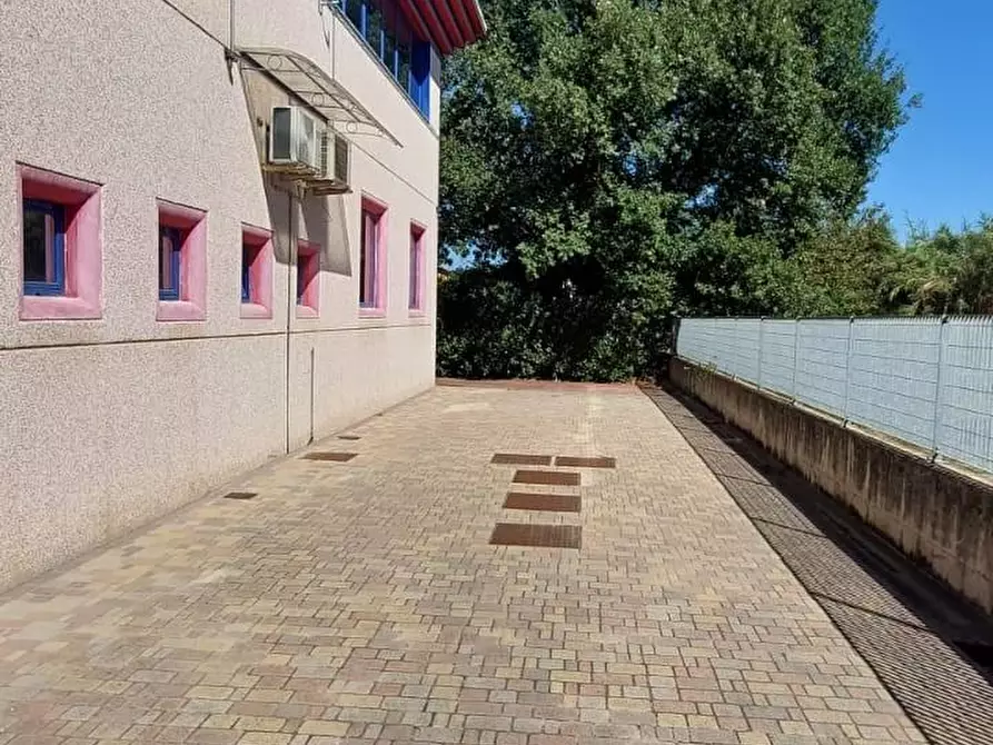 Immagine 10 di Attività artigianale in vendita  a Montelupo Fiorentino