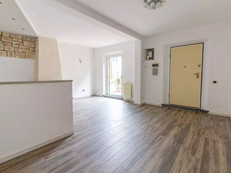 Immagine 7 di Terratetto in vendita  a Cascina