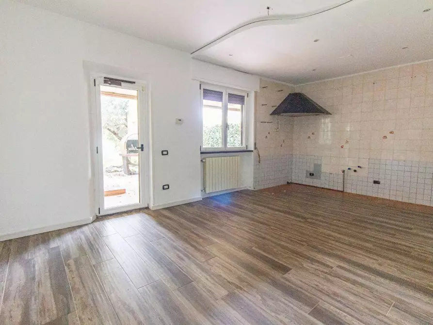 Immagine 8 di Terratetto in vendita  a Cascina