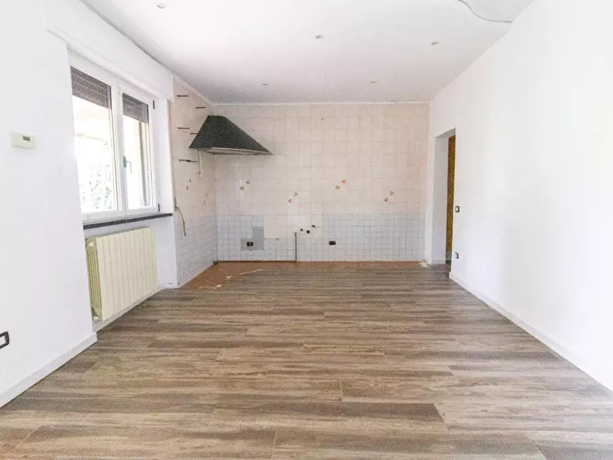 Immagine 9 di Terratetto in vendita  a Cascina