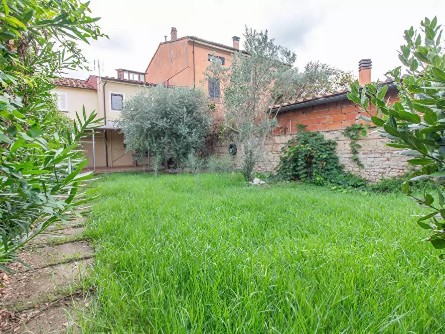 Immagine 32 di Terratetto in vendita  a Cascina