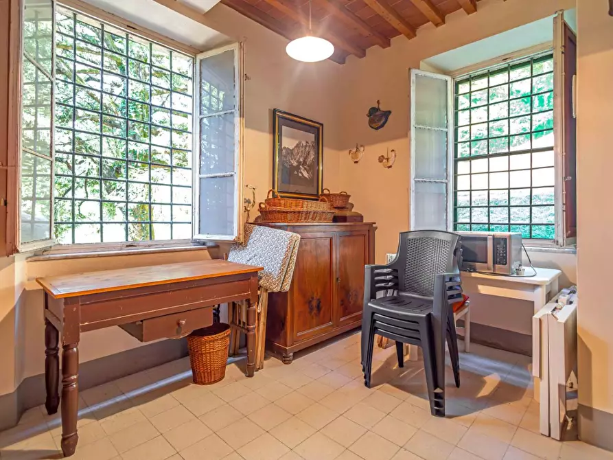 Immagine 19 di Villa in vendita  a Pescaglia
