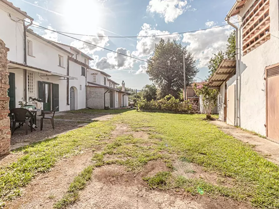 casa indipendente in vendita a Castelfranco di Sotto in zona Orentano