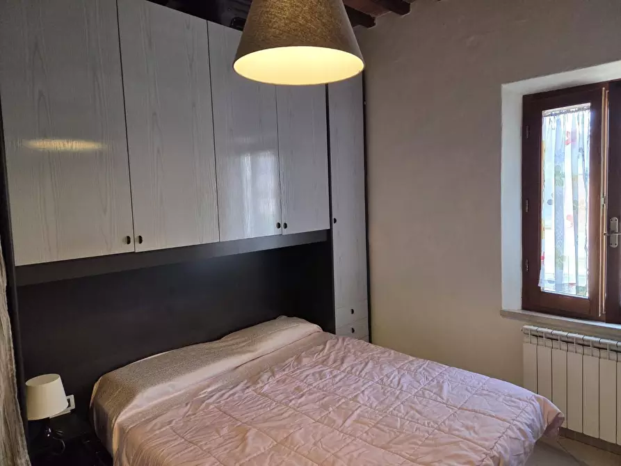 Immagine 18 di Appartamento in vendita  a Siena