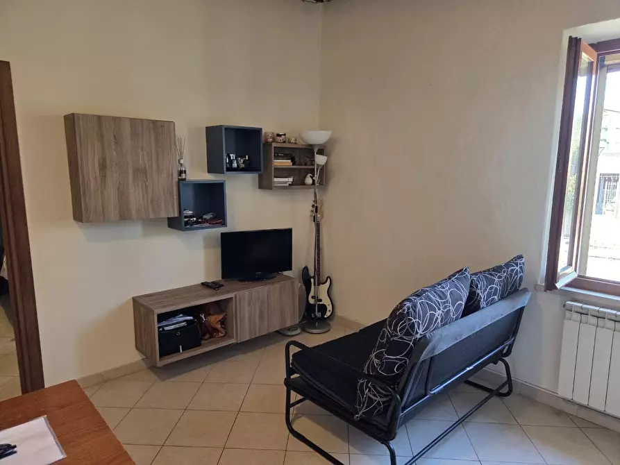 Immagine 2 di Appartamento in vendita  a Siena