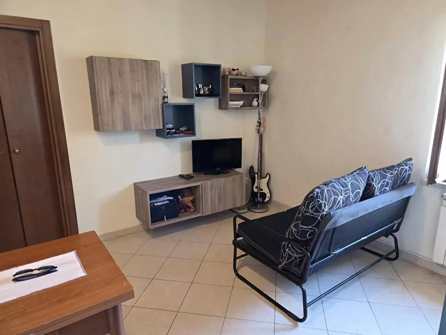 Immagine 9 di Appartamento in vendita  a Siena