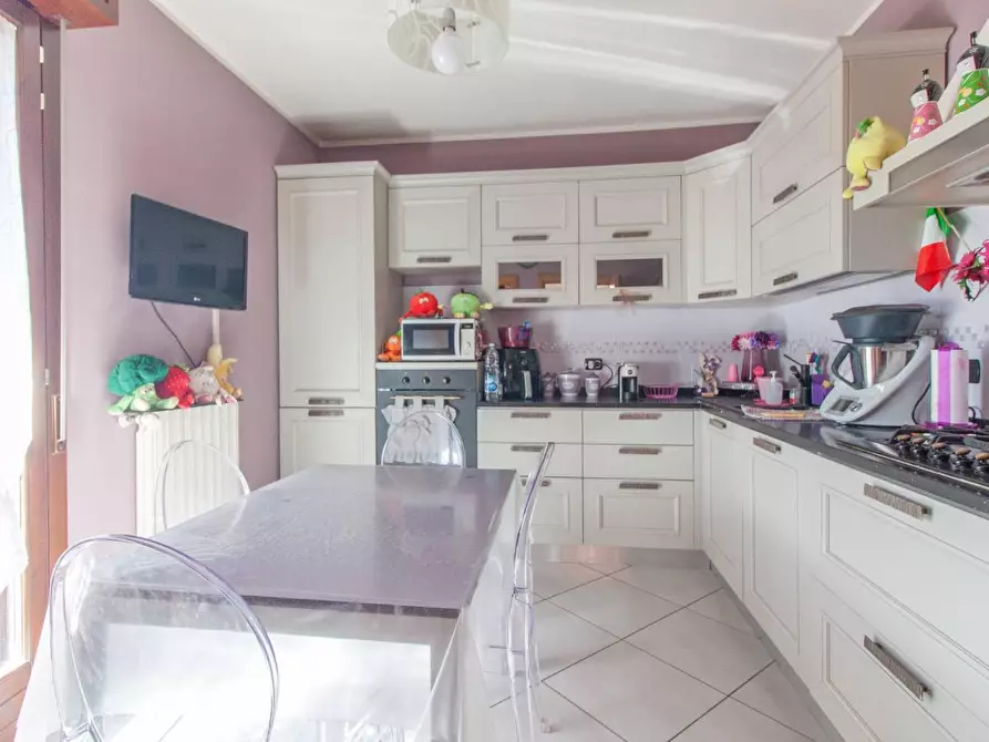 Immagine 14 di Appartamento in vendita  a Cascina